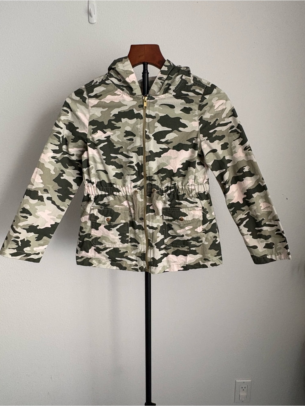 Max Studio Girls' Hooded Olive & Cream Camo Utility Jacket 12